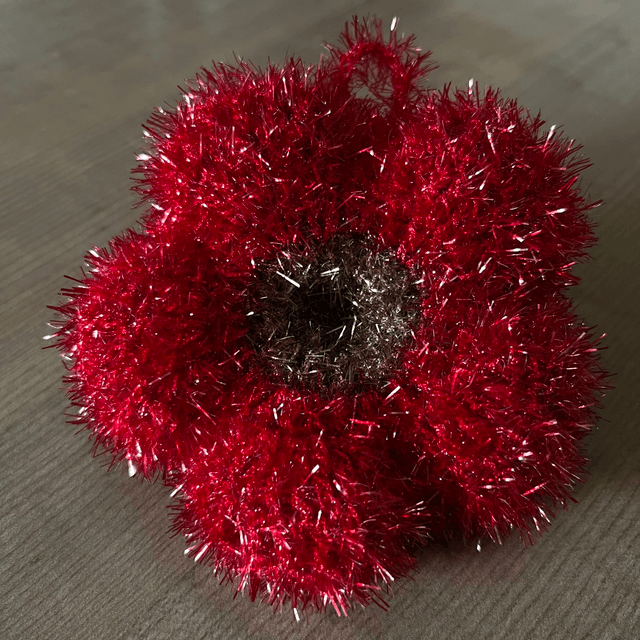 Eponges au crochet en forme d'hibiscus