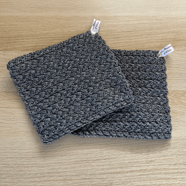 Lot de 2 Maniques fait main au crochet  