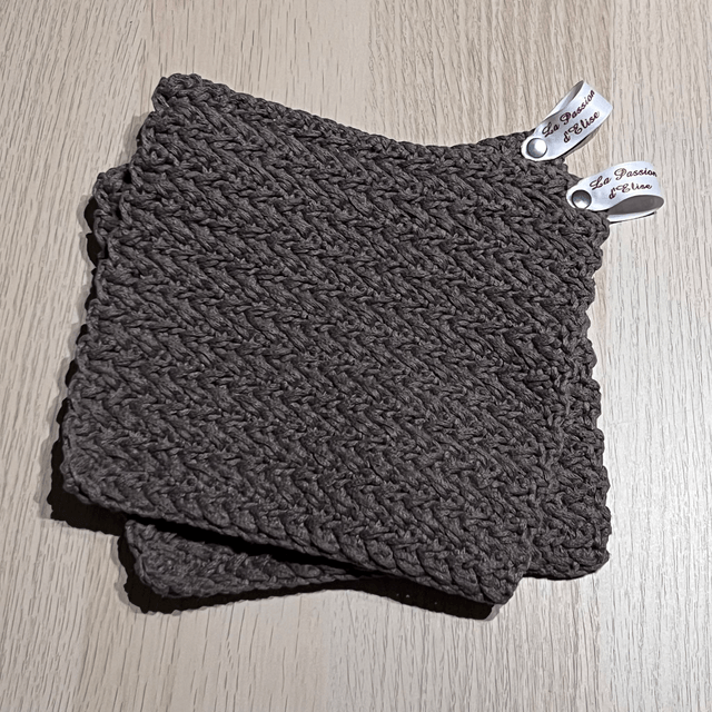 Lot de 2 Maniques fait main au crochet  