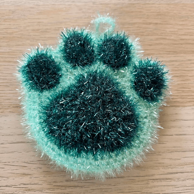 Eponges au crochet en forme de patte de chat