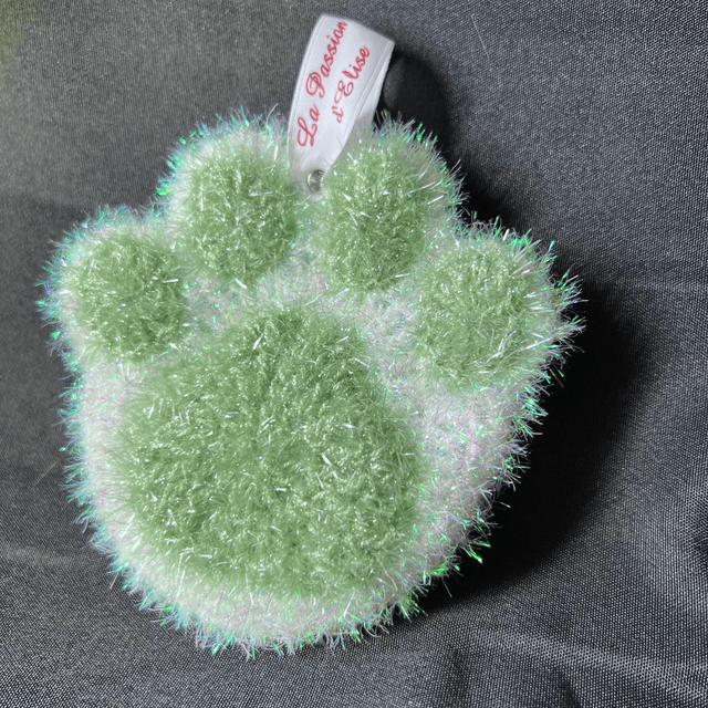 Eponges au crochet en forme de patte de chat