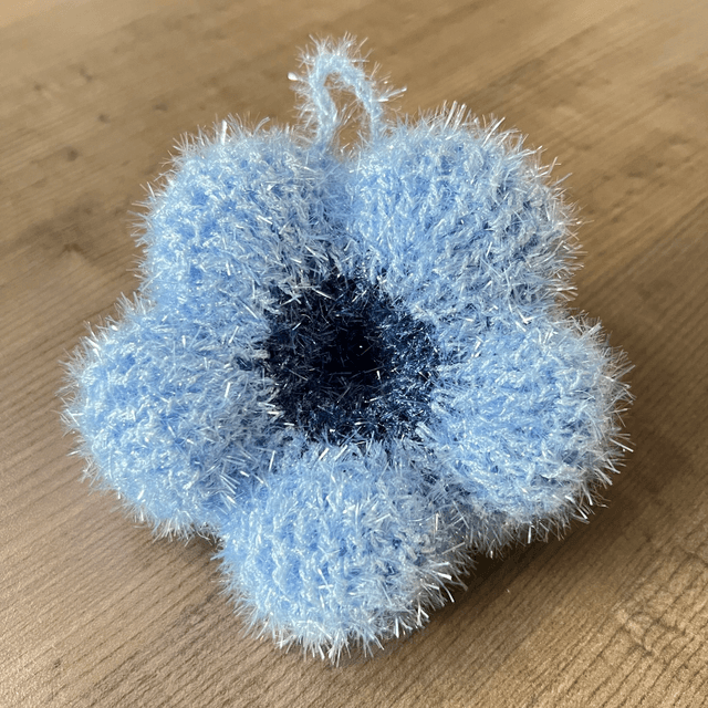 Eponges au crochet en forme d'hibiscus